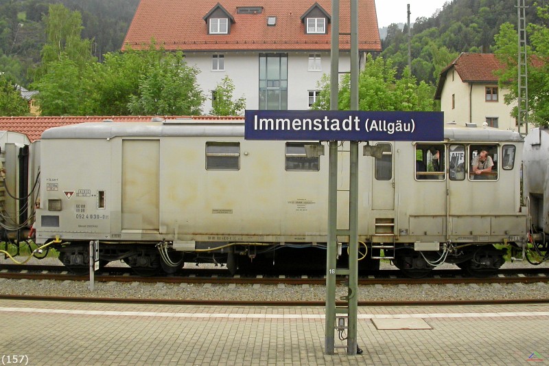 Bahn 157.jpg - Der vierte Wagen ist der Spritzwagen.